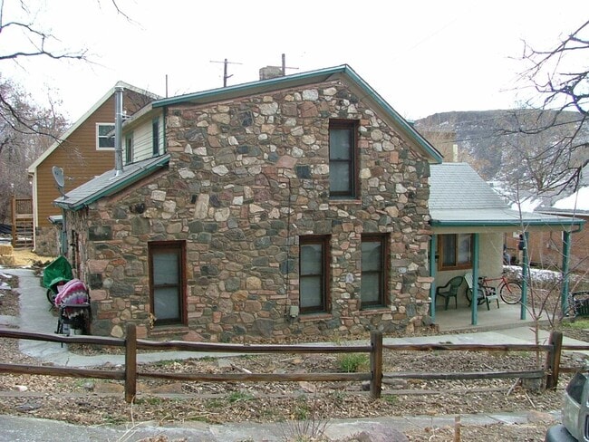 715 Arapahoe St in Golden, CO - Building Photo - Building Photo