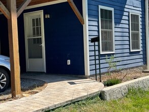 52 Chester Pl in Asheville, NC - Building Photo - Building Photo