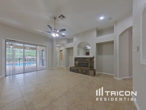 12102 Rebeccas Run Dr in Winter Garden, FL - Building Photo - Building Photo