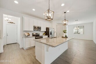 5854 S Del Rancho in Mesa, AZ - Building Photo - Building Photo