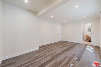 1628 W 80th St in Los Angeles, CA - Building Photo - Building Photo