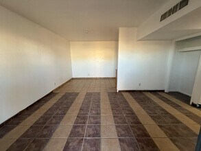 2419 N Geronimo Ave, Unit C in Tucson, AZ - Building Photo - Building Photo