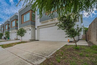 3510 Hadley St in Houston, TX - Foto de edificio - Building Photo