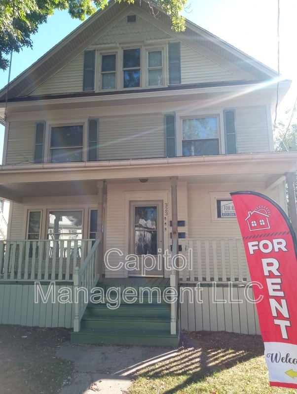 property at 323 W Saginaw St