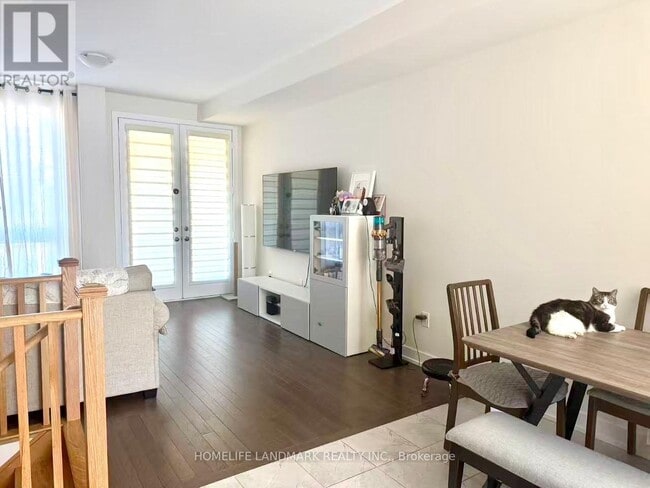 property at 85 Stauffer Cres