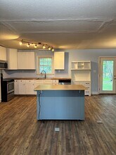 743 Woodrow Rd in Bishopville, SC - Building Photo - Building Photo