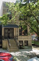 2557 W Superior St, Unit 2 in Chicago, IL - Building Photo