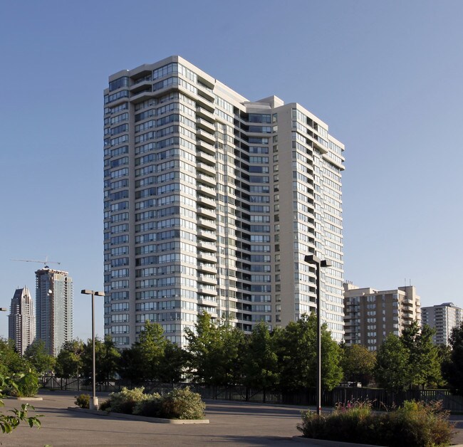 The Phoenix in Mississauga, ON - Building Photo - Building Photo