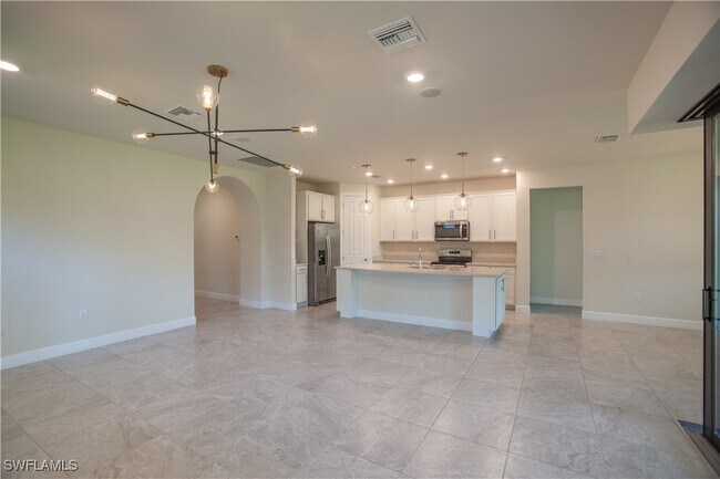 17161 Anesbury Pl in Ft. Myers, FL - Building Photo - Building Photo
