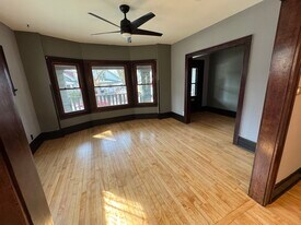 2516 S Brisbane Ave, Unit 2516 S Brisbane Ave in Milwaukee, WI - Building Photo