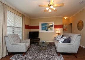 Enclave on Golden Triangle in Fort Worth, TX - Building Photo