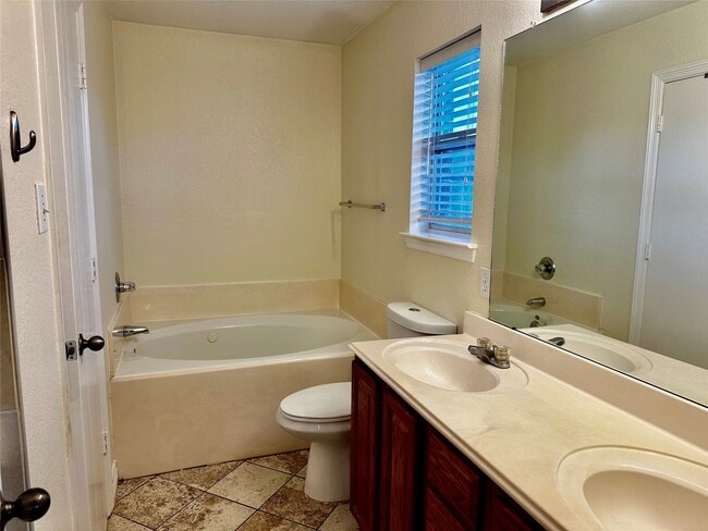 property at 3718 Winmont Ct