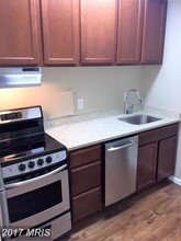 1425 4th St SW, Unit A102 in Washington, DC - Building Photo - Building Photo