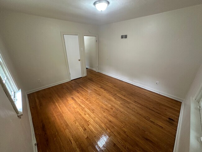 701 Carson Rd in Ferguson, MO - Building Photo - Building Photo
