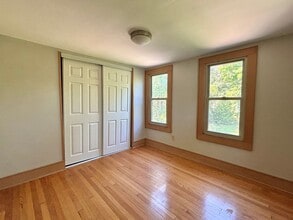 904 S Burdick St in Kalamazoo, MI - Building Photo - Building Photo