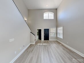 10031 Landport Way in Land O Lakes, FL - Building Photo - Building Photo