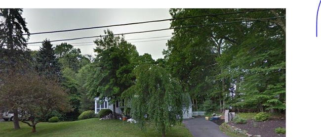 property at 3 N Forest Cir