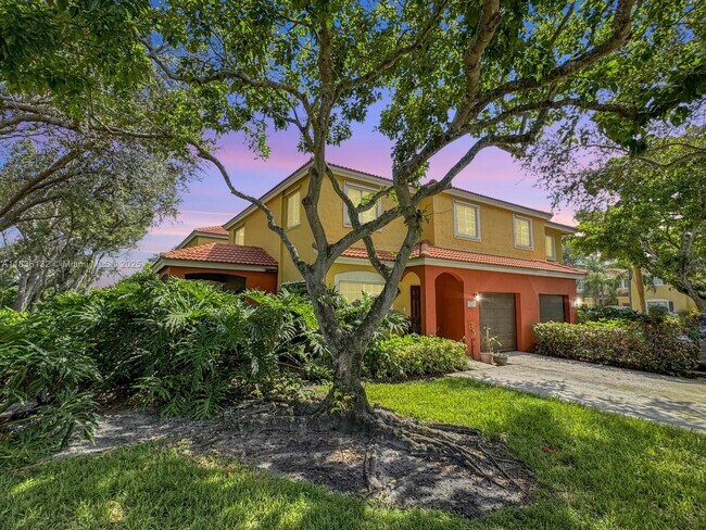 10341 SW 18th St in Miramar, FL - Building Photo - Building Photo