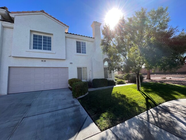 property at 2907 Apogee Ln