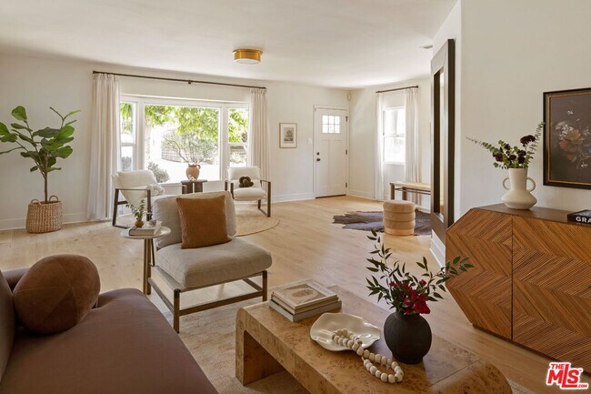 3031 Virginia Rd in Los Angeles, CA - Building Photo - Building Photo