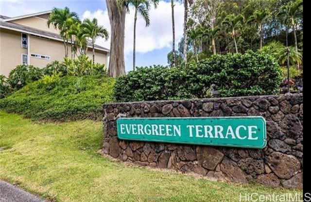 property at 95-270-270 Waikalani Dr