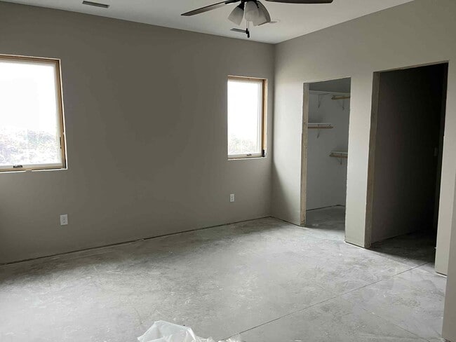 2217 Overlook Rdg Ct in Watertown, SD - Building Photo - Building Photo