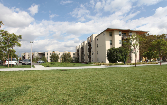 Cal Poly Pomona Residential Suites in Pomona, CA - Building Photo - Building Photo