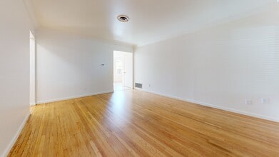 201 Benjamin Ave in Pittsburg, CA - Building Photo - Building Photo