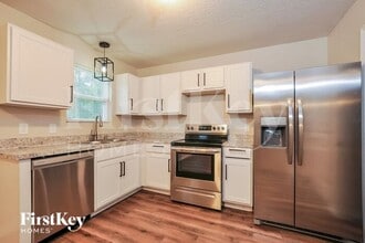 111 Pine Cir Dr in Palm Coast, FL - Building Photo - Building Photo