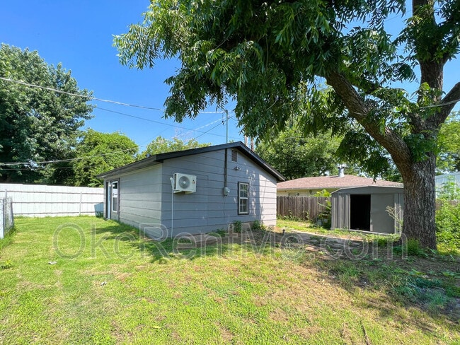 6703 NW 25th St in Bethany, OK - Building Photo - Building Photo