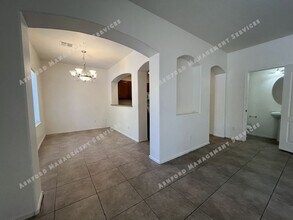 6602 W Desert Hills Dr in Glendale, AZ - Foto de edificio - Building Photo