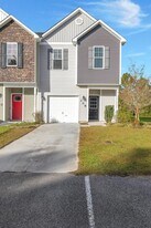 308 Cedar Island Trail in Holly Ridge, NC - Building Photo