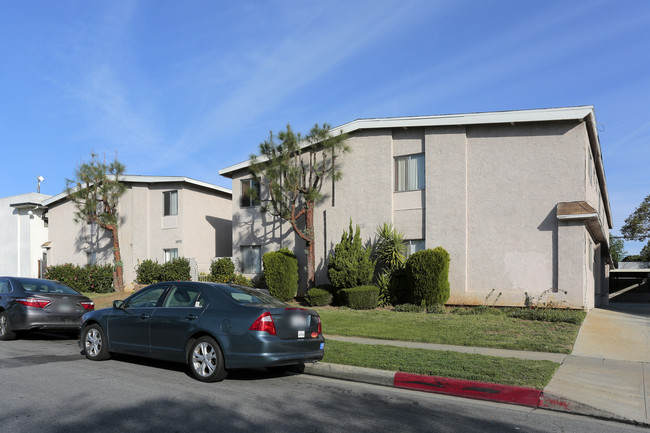 14331 Rosecrans Ave in La Mirada, CA - Building Photo - Building Photo