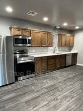 211 S Ash Ave in Ada, OK - Building Photo - Building Photo