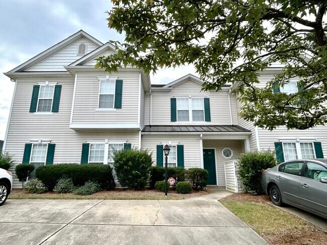 14742 Lions Pride Ct in Charlotte, NC - Foto de edificio - Building Photo