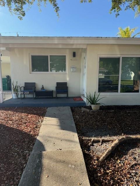 property at 9385 Jamaica Dr