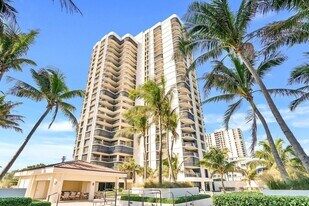 5380 N Ocean Dr, Unit 18J in Riviera Beach, FL - Building Photo