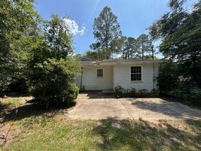 1005 W Moore St in Dublin, GA - Building Photo - Building Photo