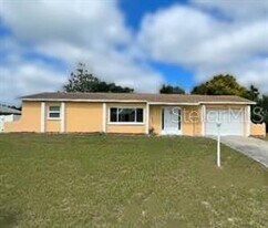 9387 Mallard St in Spring Hill, FL - Building Photo