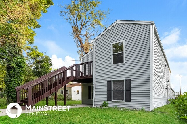 property at 2913 Dumesnil St