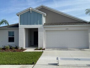 1090 Foreshore Ln in Haines City, FL - Building Photo - Building Photo