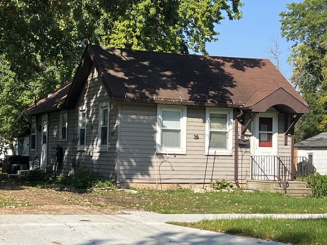 64 N Butler St in Fond du Lac, WI - Building Photo - Building Photo