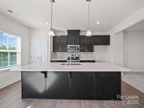 9922 Oaklawn Blvd NW in Huntersville, NC - Building Photo - Building Photo