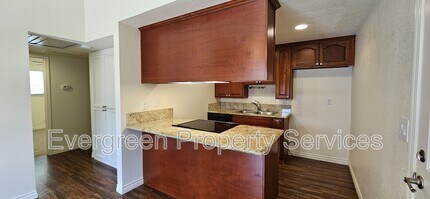 36 Dean Way in Folsom, CA - Building Photo - Building Photo
