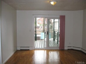 396 Kimball Ave in Yonkers, NY - Building Photo - Building Photo