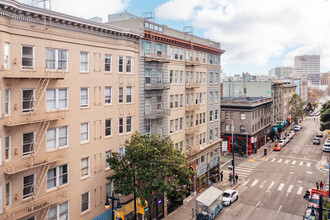 La Sonoma Apartments in San Francisco, CA - Building Photo - Building Photo