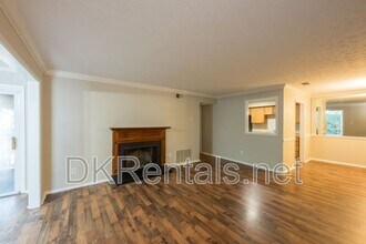 602 Augusta Dr in Marietta, GA - Building Photo - Building Photo