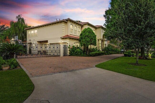 1119 River Glyn Dr in Houston, TX - Building Photo - Building Photo