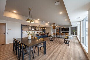 Brooks of Plymouth in Plymouth, MN - Building Photo