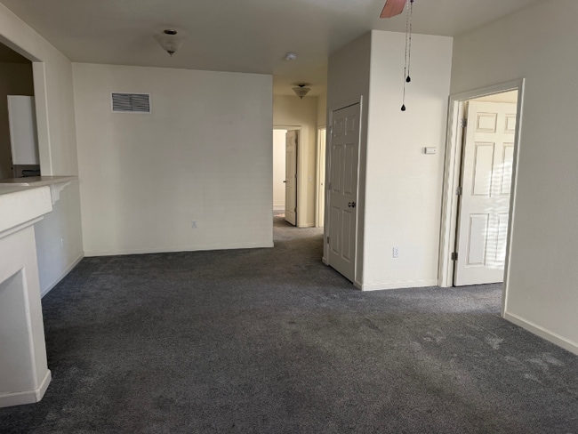 2461 Thunder Mountain Drive, Unit 711 in Grand Junction, CO - Building Photo - Building Photo